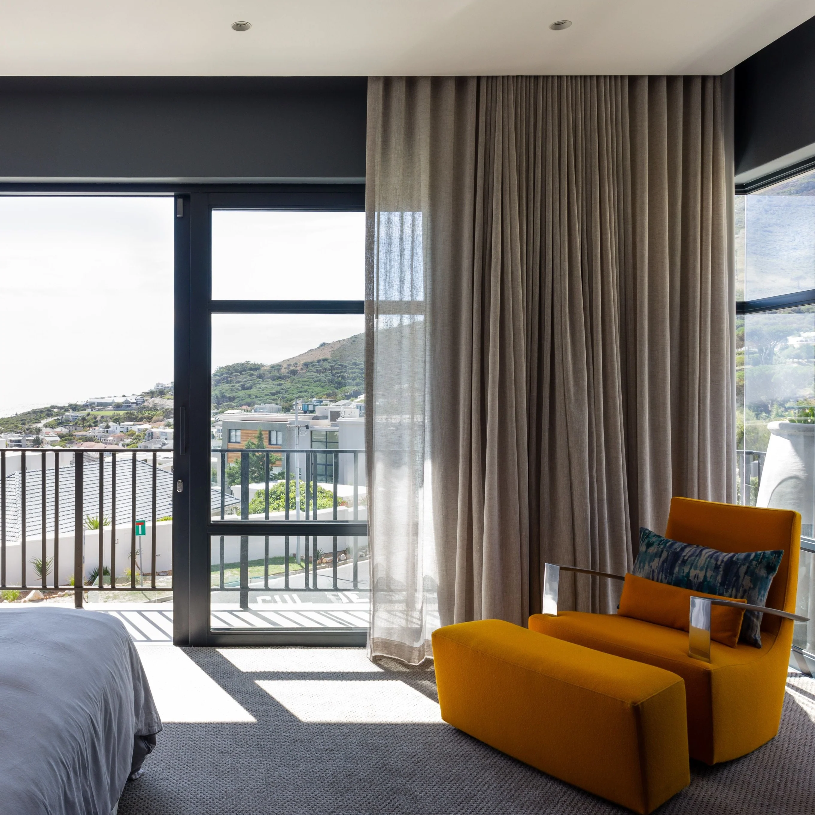 42G - Camps Bay, Cape Town - Image 11