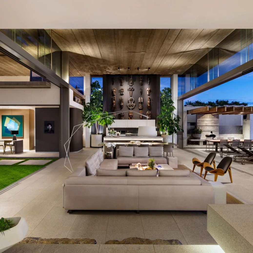 Beyond - Clifton, Cape Town - Image 4