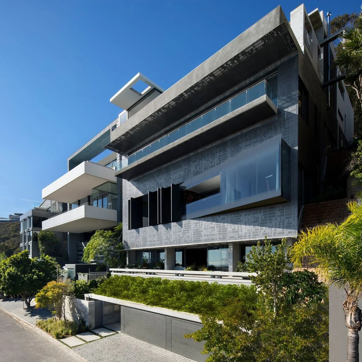 Beyond - Clifton, Cape Town - Image 8