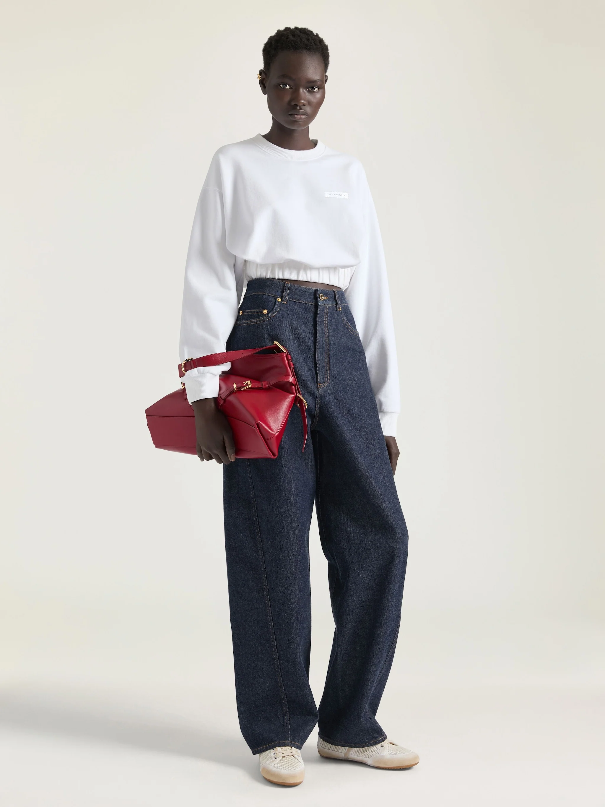 Medium Voyou Bag In Shiny Leather - Image 18