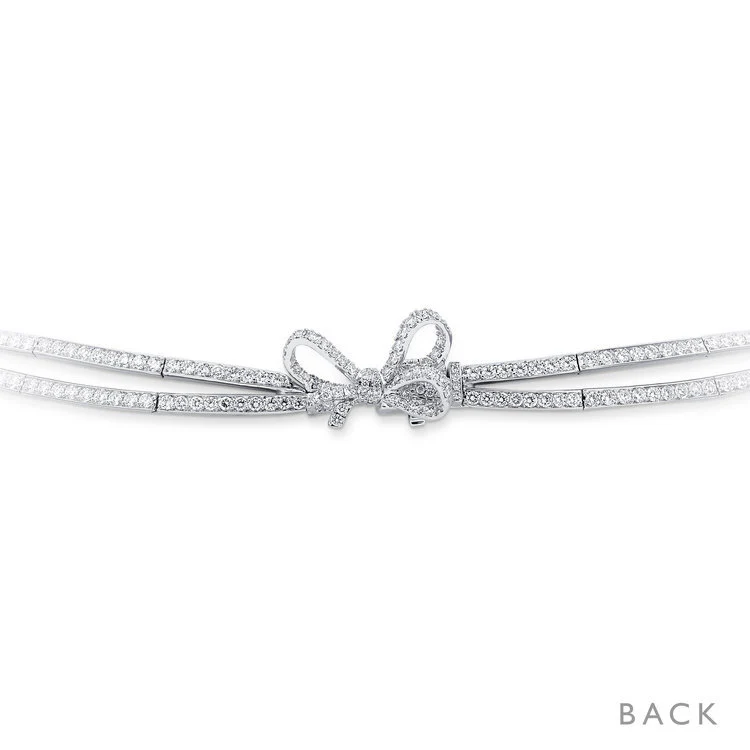 Necklace crafted 18K white gold Lyla's Bow Collection - Image 5