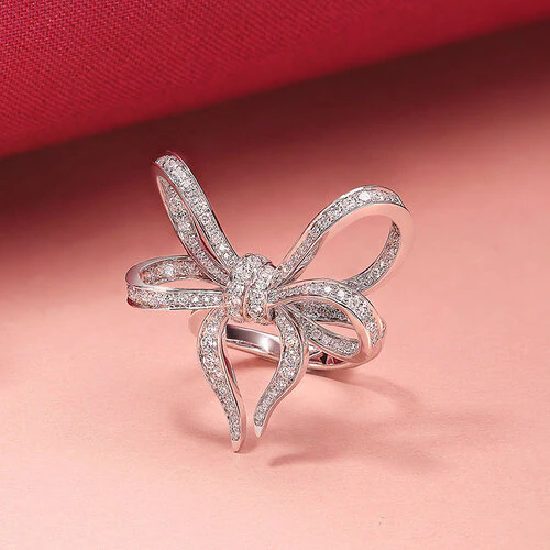 Ring crafted 18K white gold Lyla's Bow Collection - Image 3