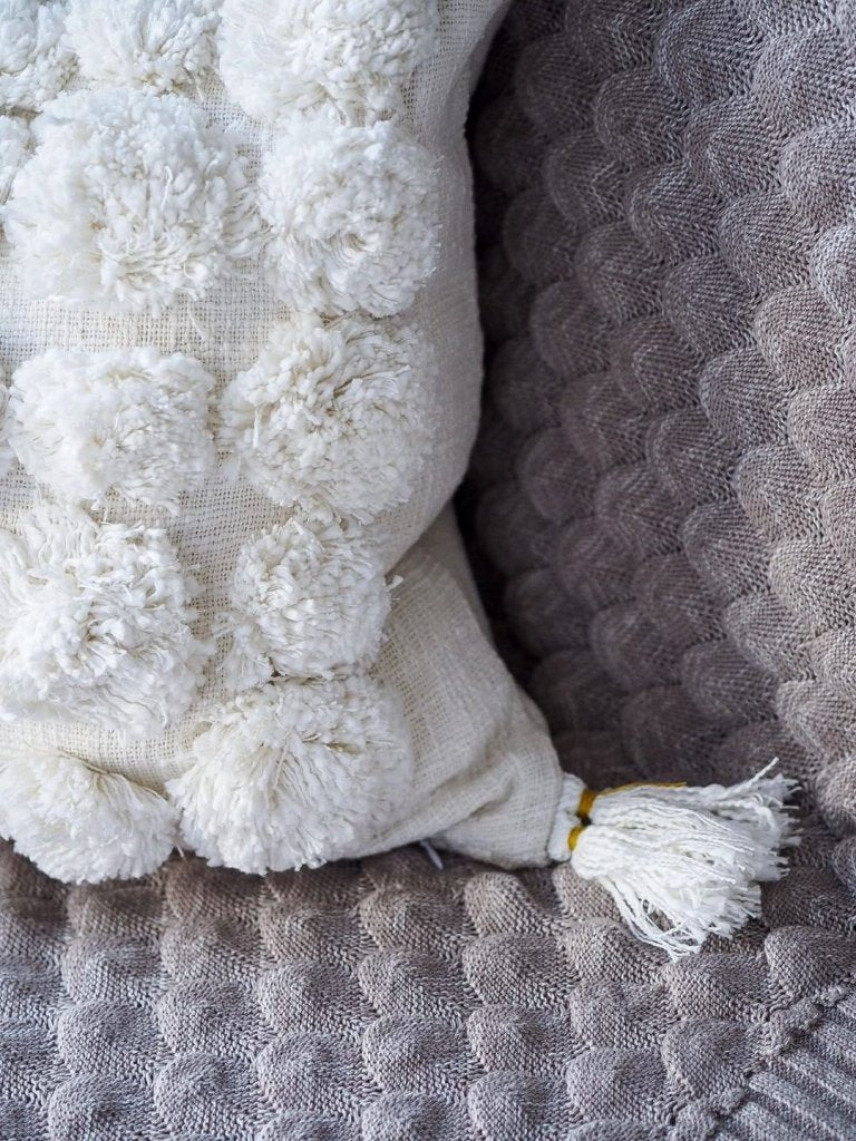 Throw Gems Simply Taupe - Image 3