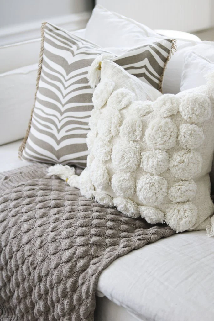 Throw Gems Simply Taupe - Image 5